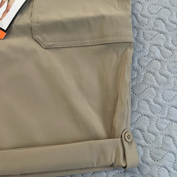 Eddie Bauer rolled hem Bermuda shorts stretch UPF casual plus 16 adjustable - Picture 9 of 9